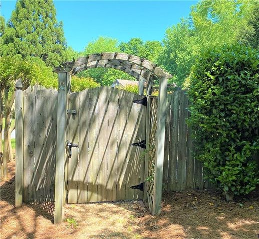 3783 Courtside Terrace, Peachtree Corners, GA 30092