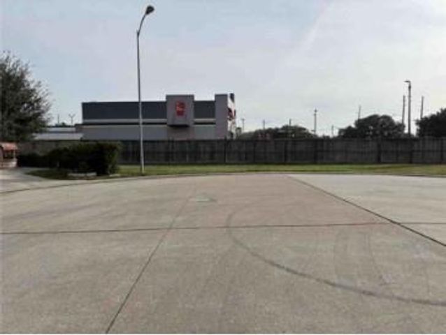 12551 Hammill Path Drive, Houston, TX 77066