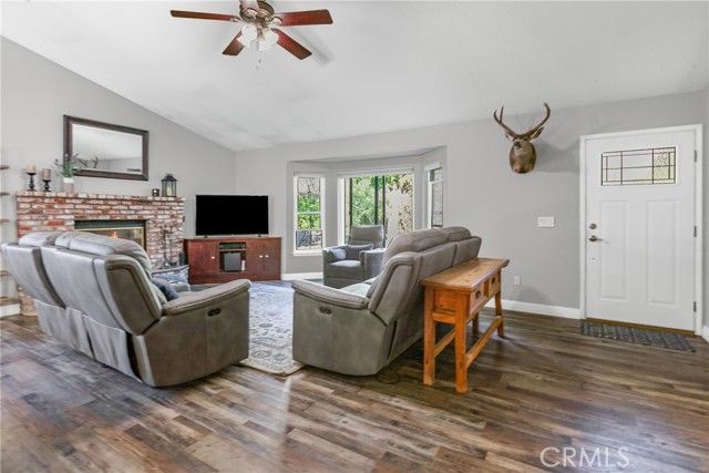 7050 Tecorida Ave, Atascadero, CA 93422