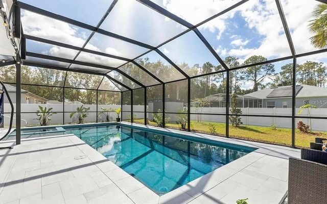6 PINE BLUFF LANE, Palm Coast, FL 32164