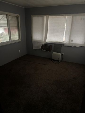 15819 Manning Street, Detroit, MI 48205