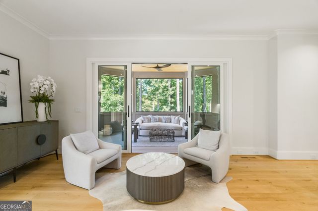 825 Kenry Court, Atlanta, GA 30342