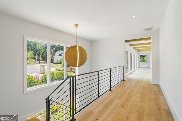 825 Kenry Court, Atlanta, GA 30342