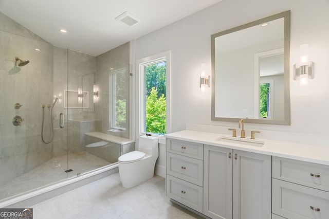 825 Kenry Court, Atlanta, GA 30342