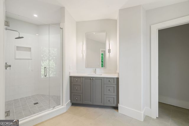 825 Kenry Court, Atlanta, GA 30342