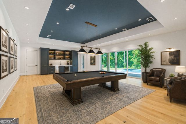 825 Kenry Court, Atlanta, GA 30342