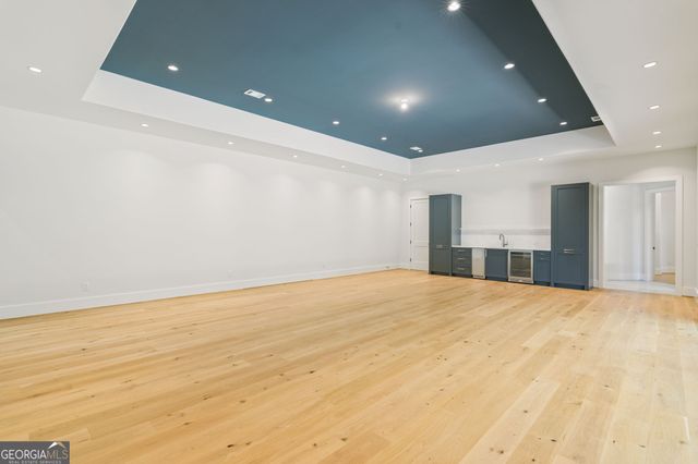 825 Kenry Court, Atlanta, GA 30342