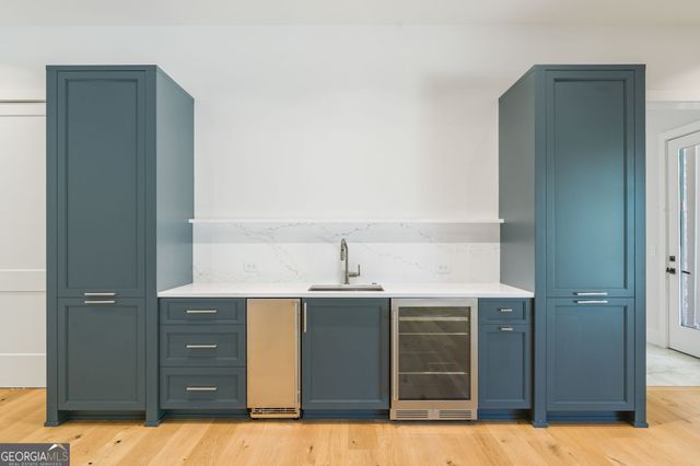 825 Kenry Court, Atlanta, GA 30342