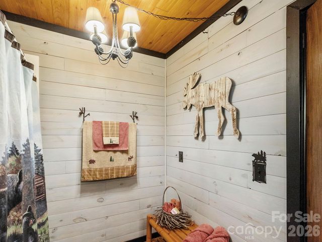 1901 Blue Rock Road, Burnsville, NC 28714