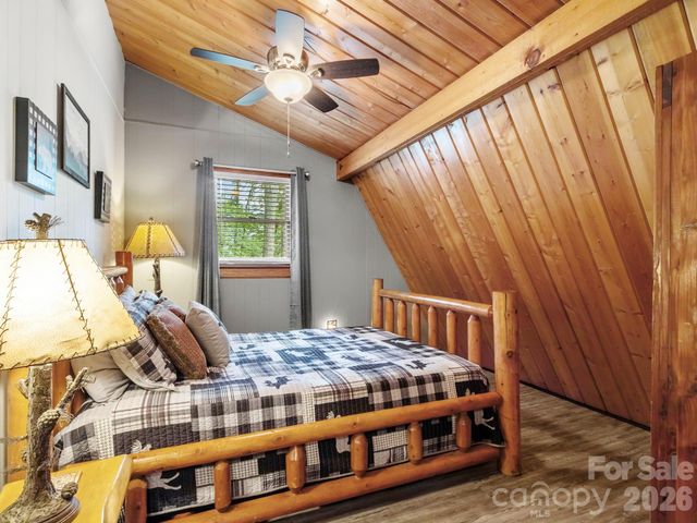 1901 Blue Rock Road, Burnsville, NC 28714