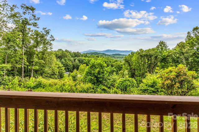 1901 Blue Rock Road, Burnsville, NC 28714