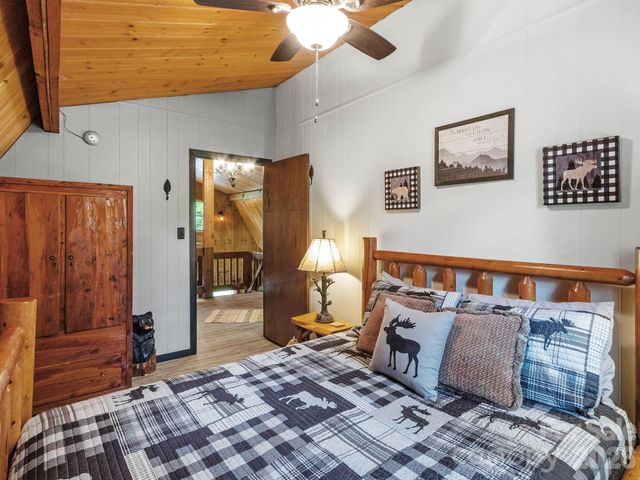 1901 Blue Rock Road, Burnsville, NC 28714