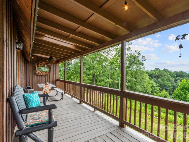 1901 Blue Rock Road, Burnsville, NC 28714