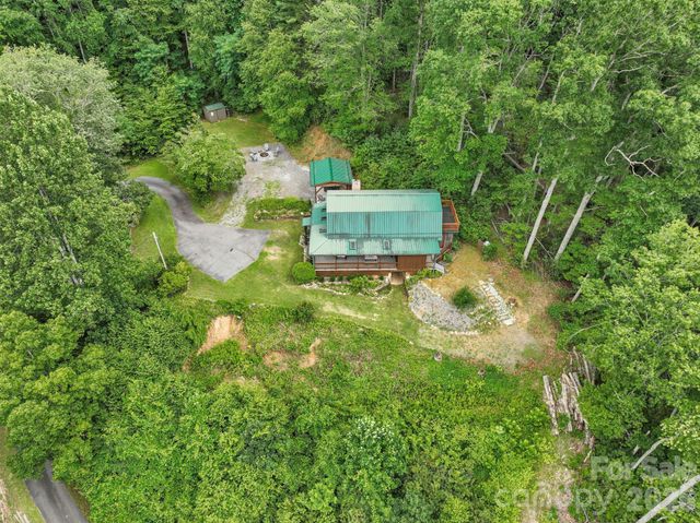 1901 Blue Rock Road, Burnsville, NC 28714