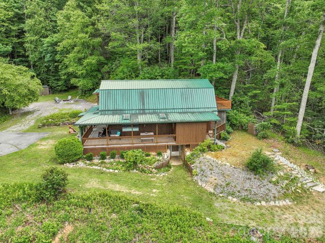 1901 Blue Rock Road, Burnsville, NC 28714