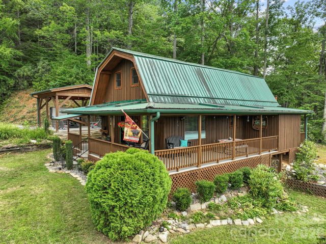 1901 Blue Rock Road, Burnsville, NC 28714