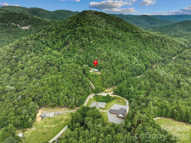 1901 Blue Rock Road, Burnsville, NC 28714