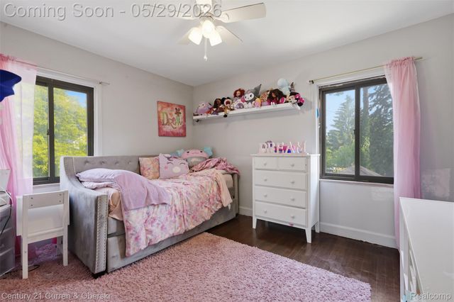20096 Shrewsbury Road, Detroit, MI 48221
