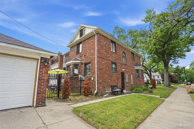 20096 Shrewsbury Road, Detroit, MI 48221