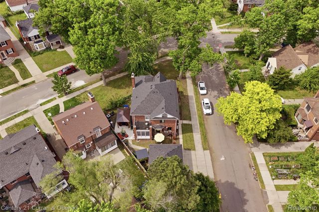 20096 Shrewsbury Road, Detroit, MI 48221