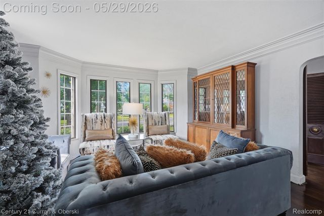 20096 Shrewsbury Road, Detroit, MI 48221