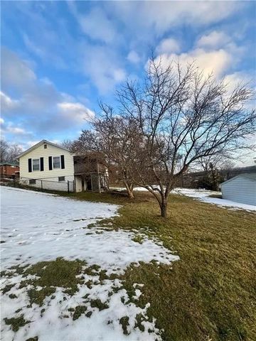380 Monroe Ave, Leechburg Boro, PA 15656