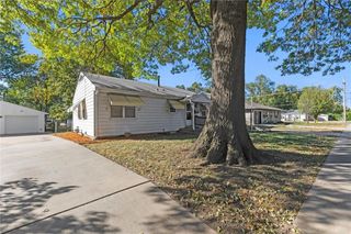 237 N BLAKE Street, Olathe, KS 66061