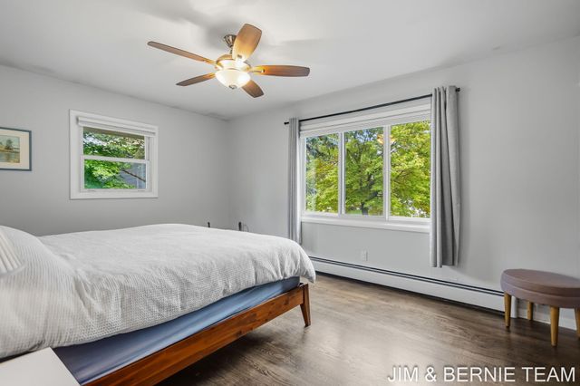 18019 Mohawk Drive, Spring Lake, MI 49456