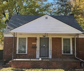 6135 Marseilles Street, Detroit, MI 48224
