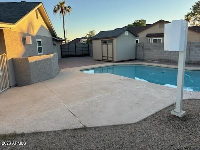 1735 N PLATINA Circle, Mesa, AZ 85205