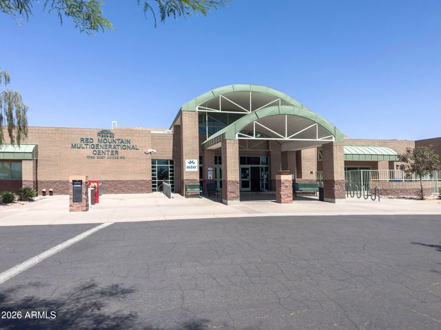 1735 N PLATINA Circle, Mesa, AZ 85205