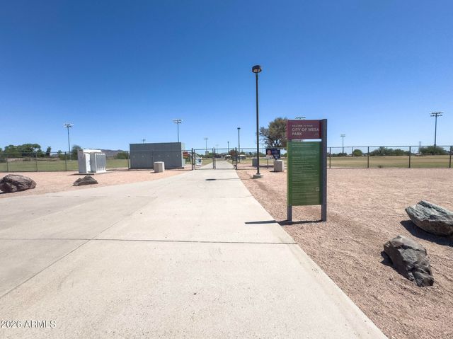 1735 N PLATINA Circle, Mesa, AZ 85205