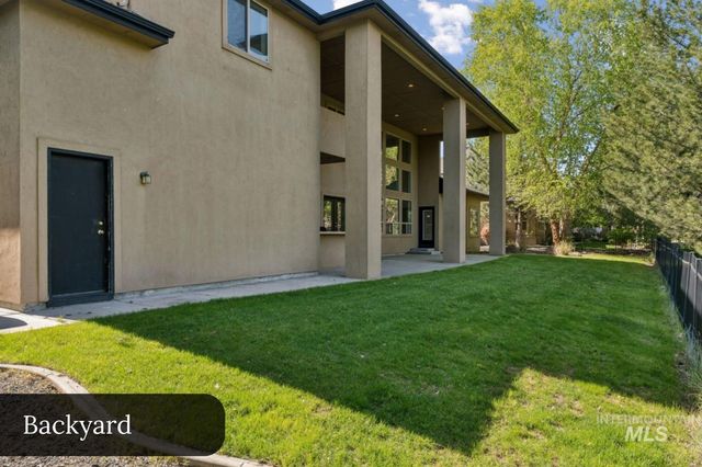 1674 S Water Leaf Ave, Eagle, ID 83616