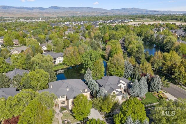 1674 S Water Leaf Ave, Eagle, ID 83616