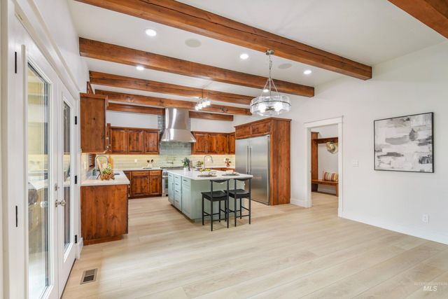 1674 S Water Leaf Ave, Eagle, ID 83616
