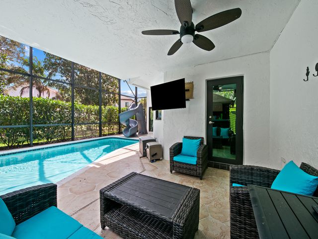 4777 Chardonnay Drive, Coral Springs, FL 33067