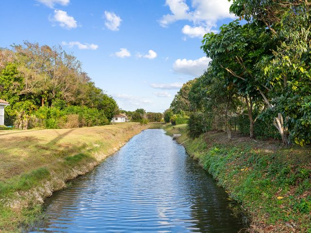 4777 Chardonnay Drive, Coral Springs, FL 33067