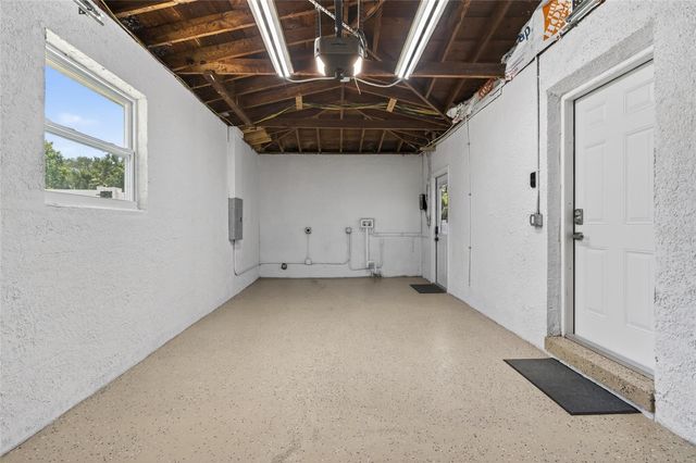 2080 DOUGLAS AVENUE, Clearwater, FL 33755