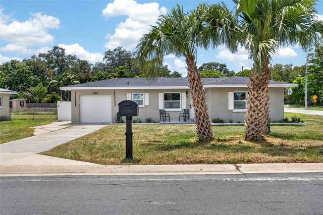 2080 DOUGLAS AVENUE, Clearwater, FL 33755