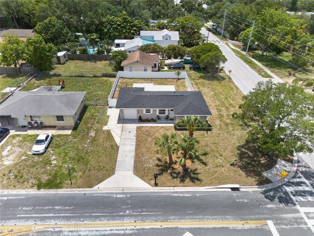 2080 DOUGLAS AVENUE, Clearwater, FL 33755