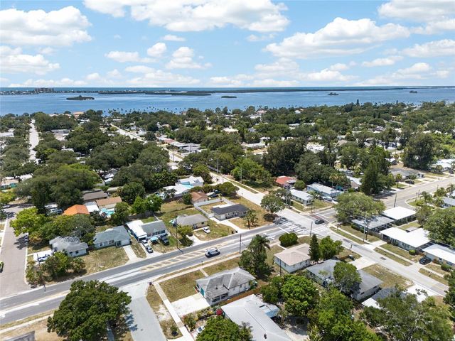 2080 DOUGLAS AVENUE, Clearwater, FL 33755
