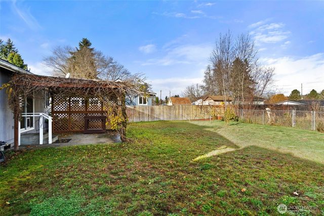 1256 Park Avenue E, Tenino, WA 98589