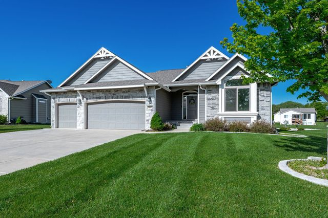 609 N Jaax, Wichita, KS 67235