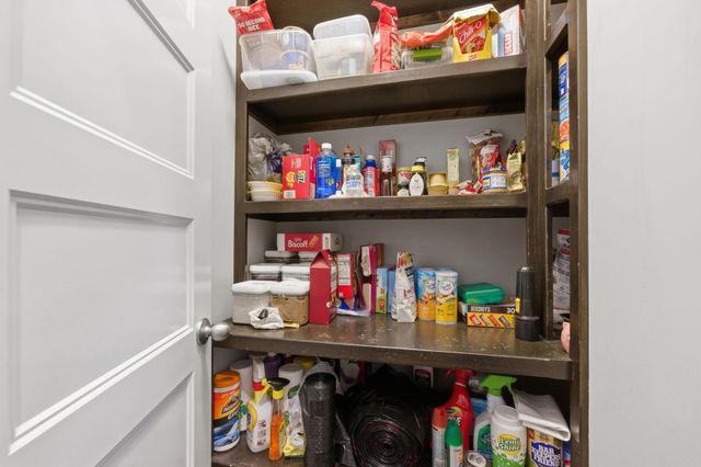 609 N Jaax, Wichita, KS 67235