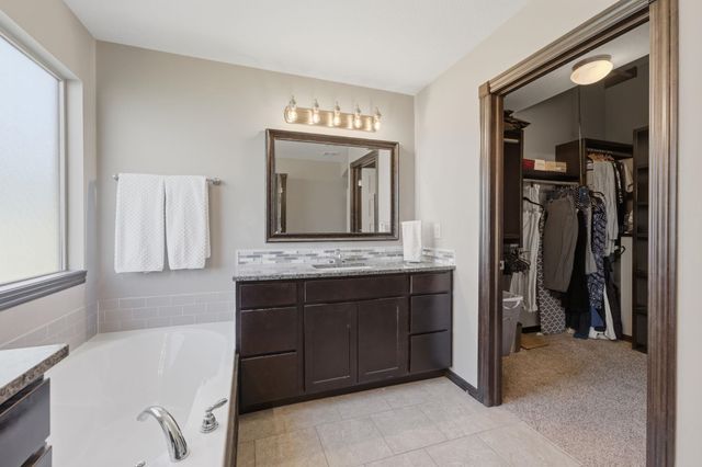 609 N Jaax, Wichita, KS 67235