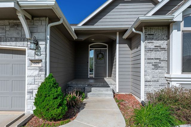 609 N Jaax, Wichita, KS 67235