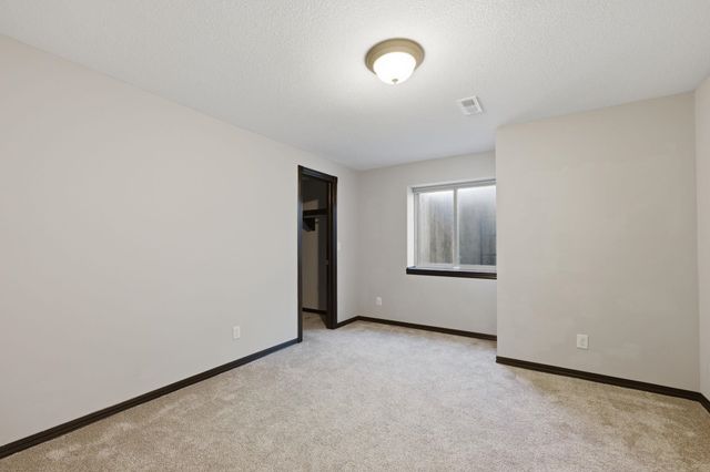 609 N Jaax, Wichita, KS 67235