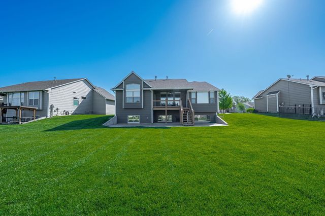 609 N Jaax, Wichita, KS 67235