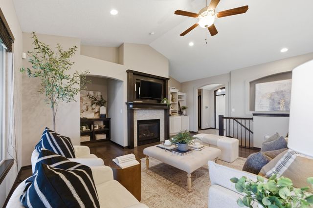 609 N Jaax, Wichita, KS 67235