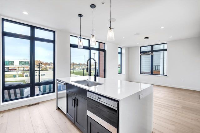 1144 BROOKWOOD DRIVE, Green Bay, WI 54304